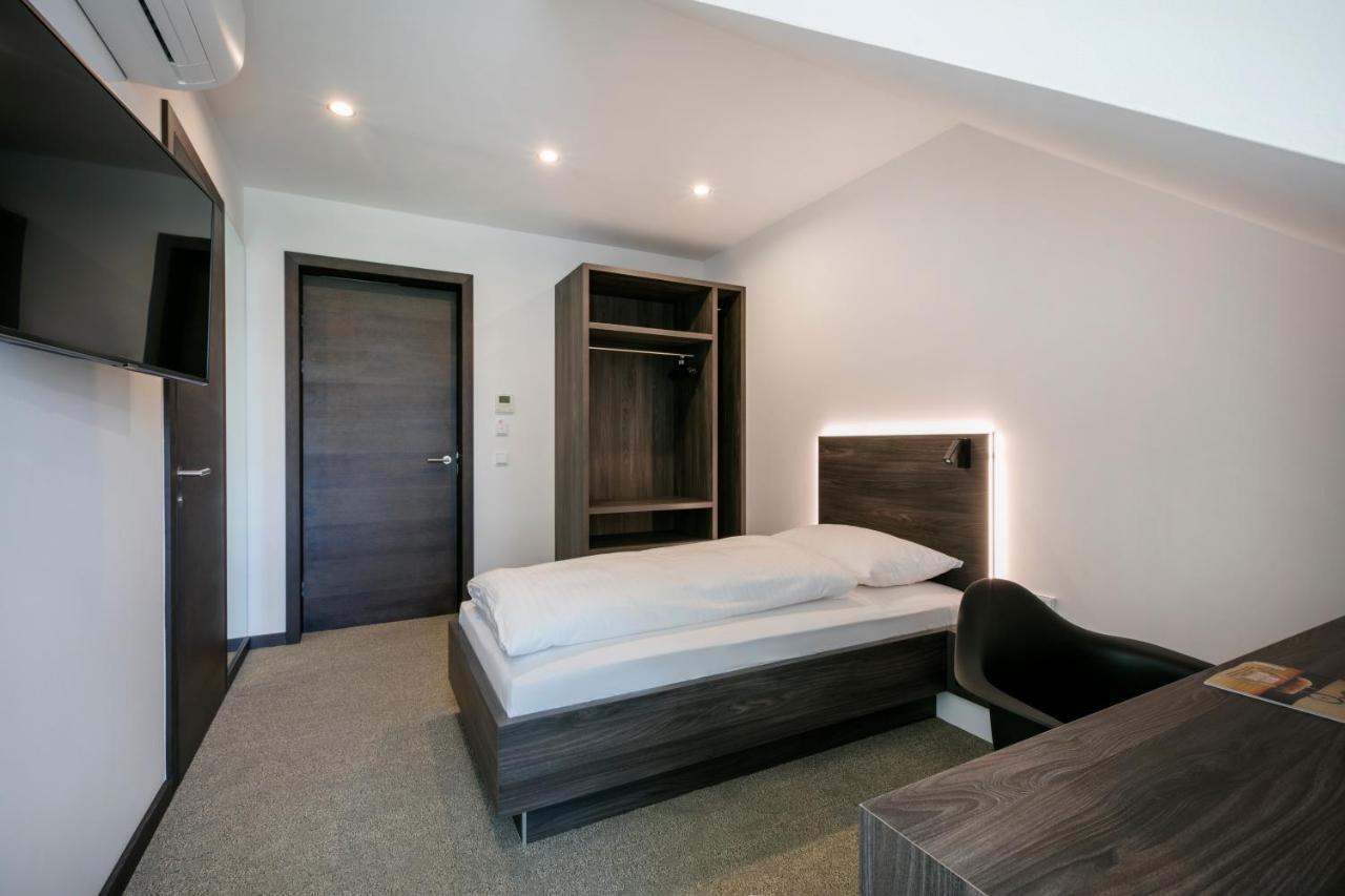 Hotel Spitzerberg By B-Smart Hundsheim Esterno foto