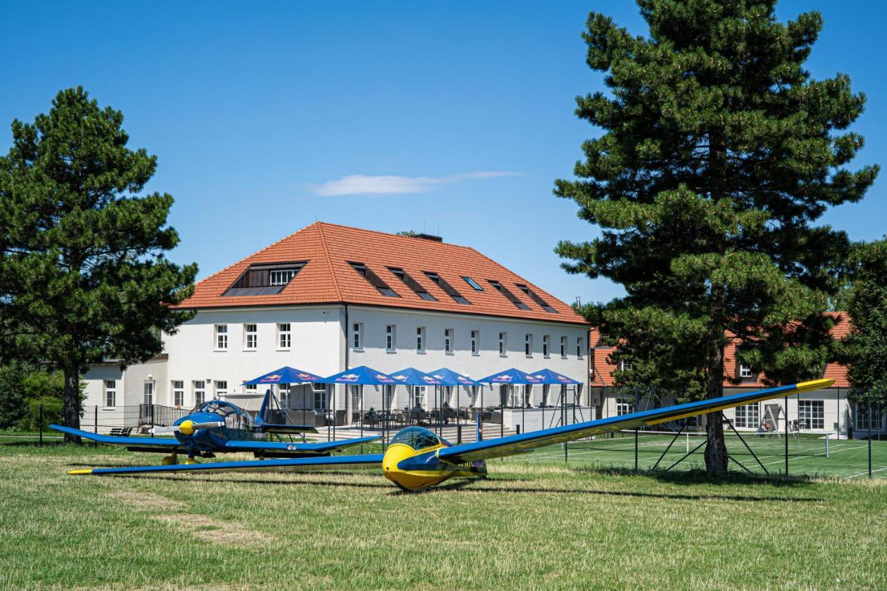 Hotel Spitzerberg By B-Smart Hundsheim Esterno foto